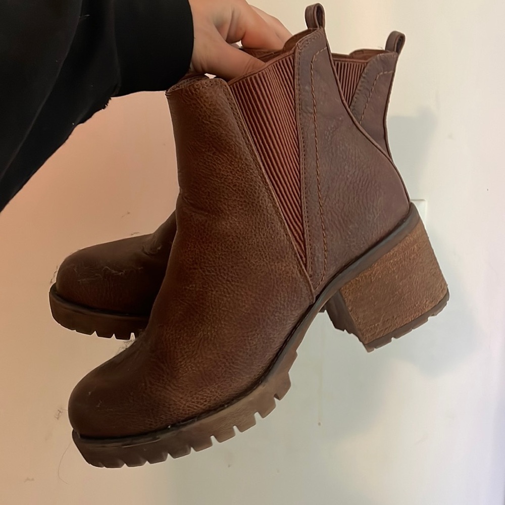 MIA brown booties